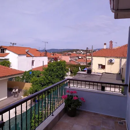 Apartment 100M From The Sea * Nea Roda