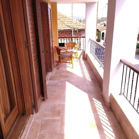Apartment 100M From The Sea Apartment Nea Roda